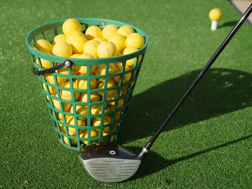 Golf club and golf balls